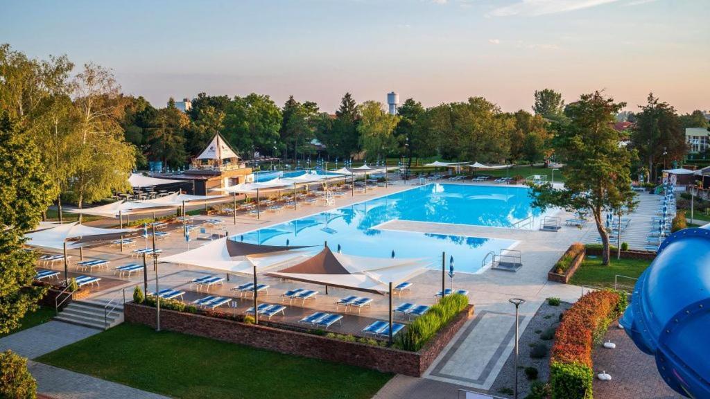 Kinga Apartman Дунайска-Стреда Экстерьер фото