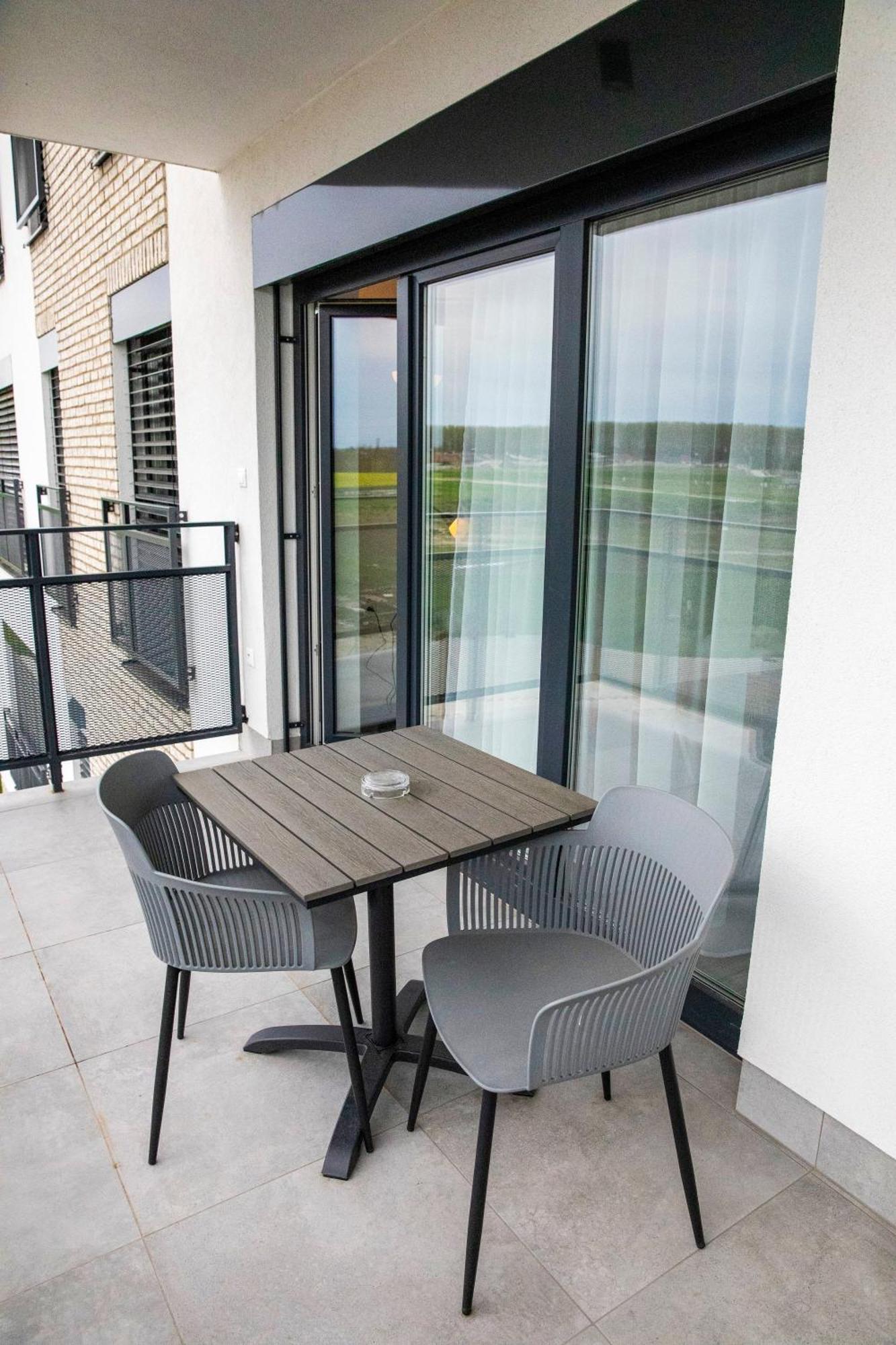 Kinga Apartman Дунайска-Стреда Экстерьер фото